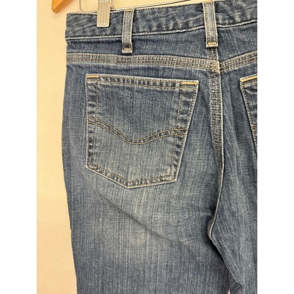 Carhartt | Women's dark Wash denim Capri Pants | size  8   | 31 inch waist - Picture 4 of 9